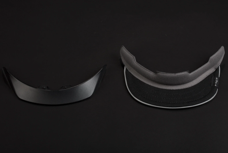 MET Corso Helmet in Black-1